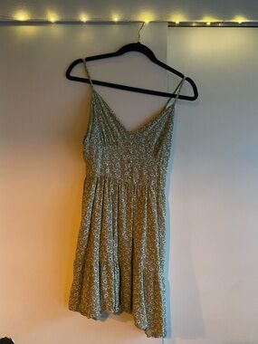 Spaghetti Strap Floral Sundress in Sage Green Size M